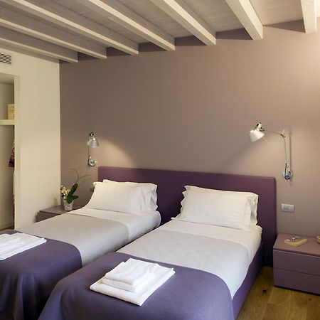 Manzoni 124 Bed&Relax Bed and Breakfast Esine Eksteriør billede