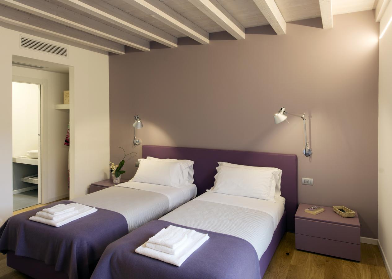 Manzoni 124 Bed&Relax Bed and Breakfast Esine Eksteriør billede